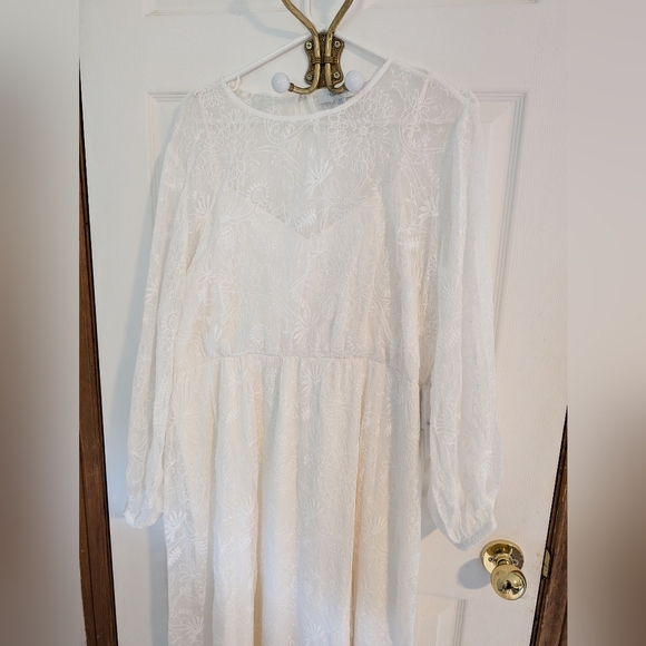 Modcloth XL Just the Beginning Full Length White Lace Lined Dress - Picture 4 of 11
